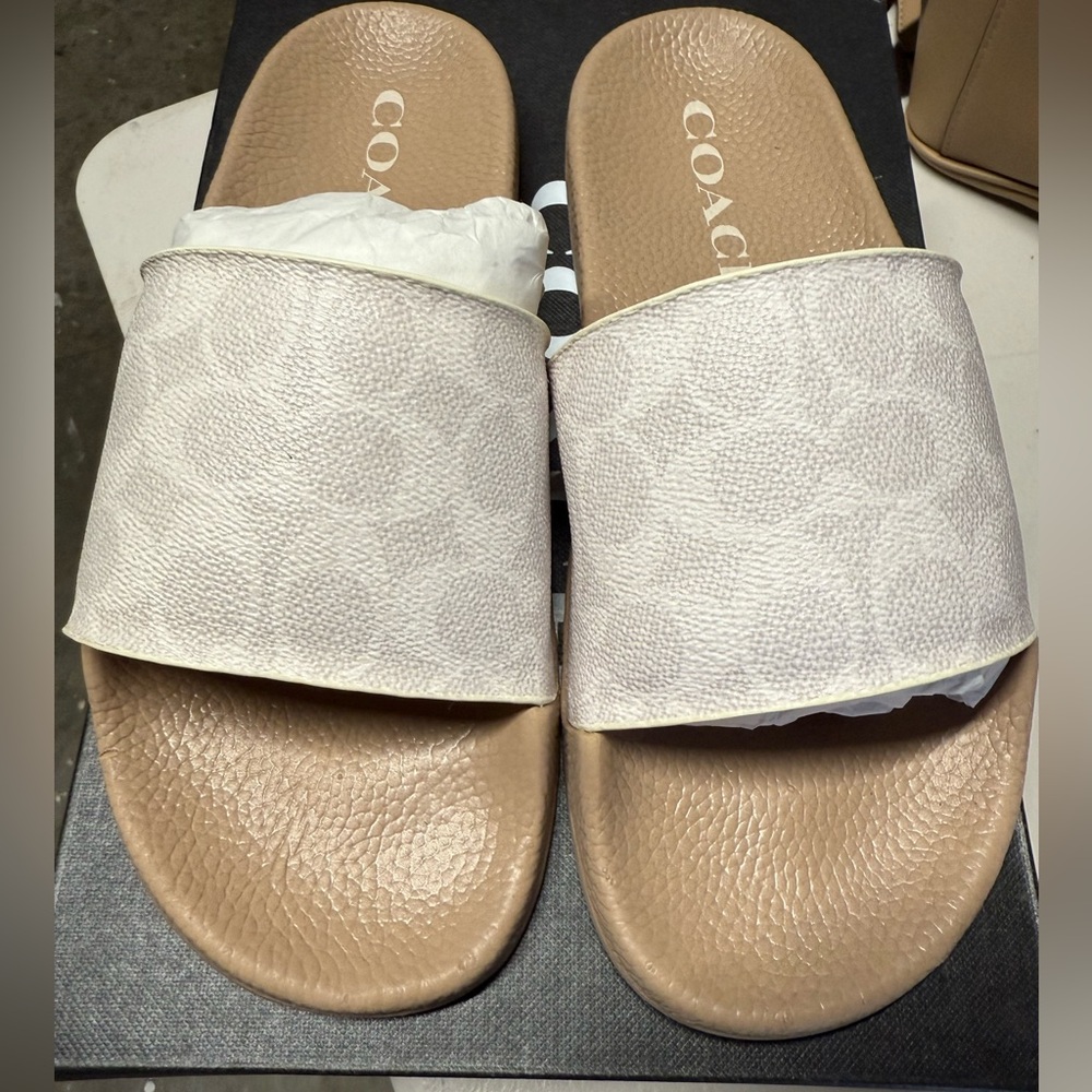 Coach Women's Tan and Cream Slide Sandals